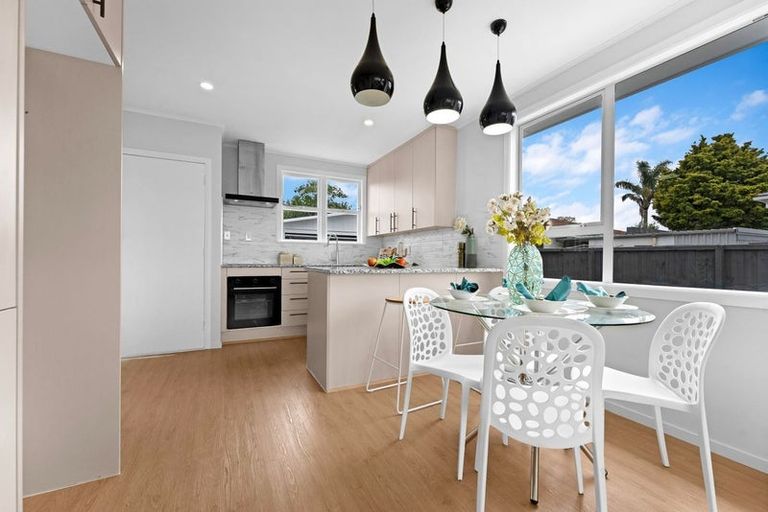 Photo of property in 17 Harper Street, Papakura, 2110