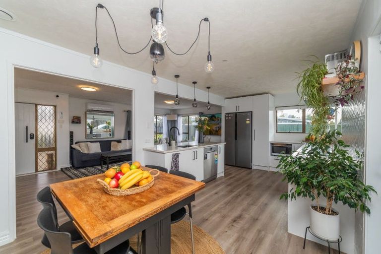 Photo of property in 2c Woodfield Avenue, Roslyn, Palmerston North, 4414