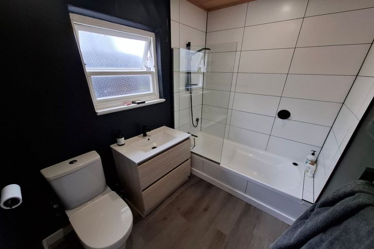 Photo of property in 69 Tarahua Road, Welbourn, New Plymouth, 4310