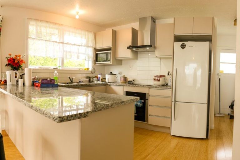 Photo of property in 9 Colina Street, Avonhead, Christchurch, 8042