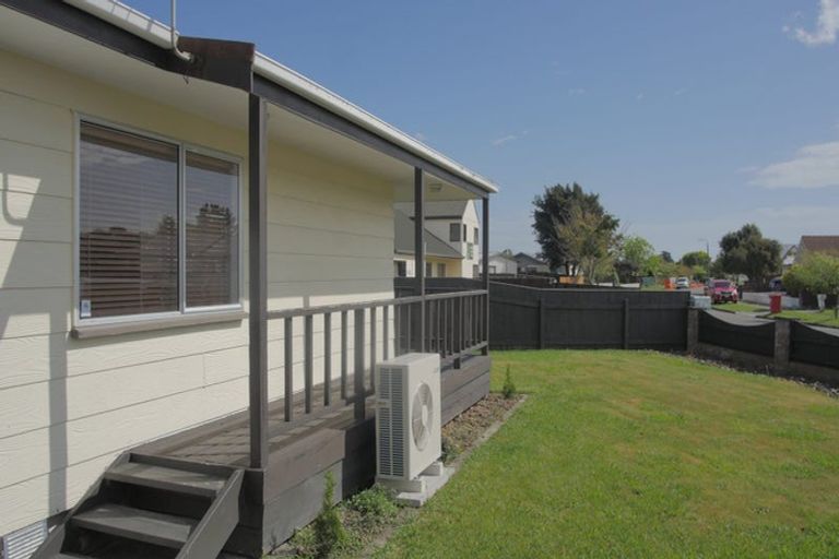 Photo of property in 34 Jupiter Street, Milson, Palmerston North, 4414