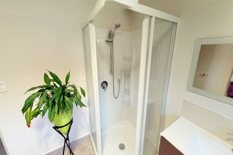 Photo of property in 3 Ahmad Close, Levin, 5510