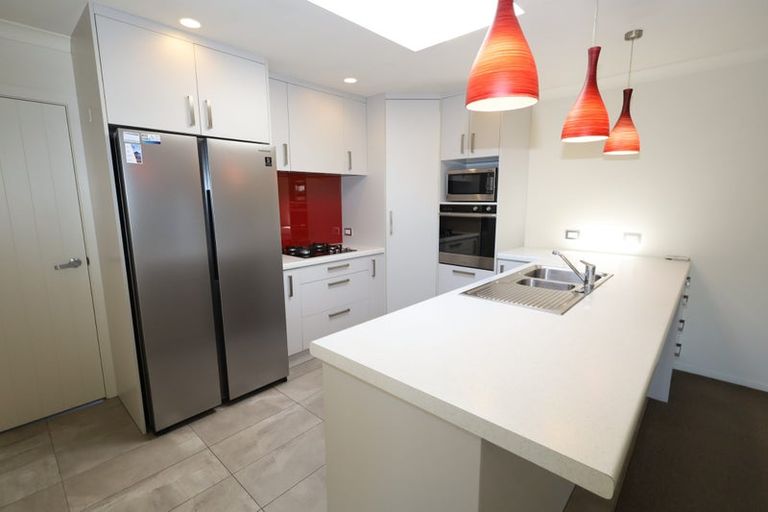 Photo of property in 6 Roderick Street, Otumoetai, Tauranga, 3110