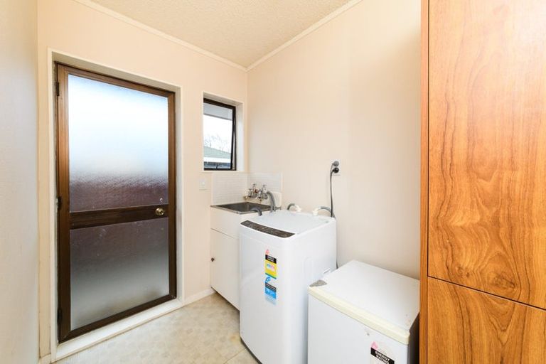 Photo of property in 2/99 Vogel Street, Roslyn, Palmerston North, 4414