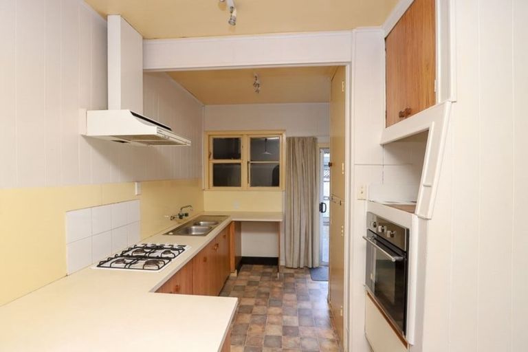 Photo of property in 2 Casey Avenue, Fairfield, Hamilton, 3214