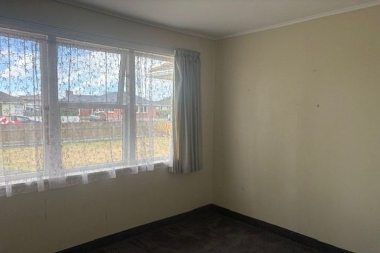 Photo of property in 44 Power Street, Levin, 5510