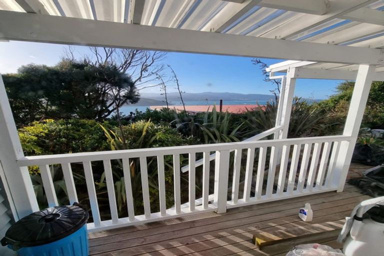 Photo of property in 105 View Road, Houghton Bay, Wellington, 6023