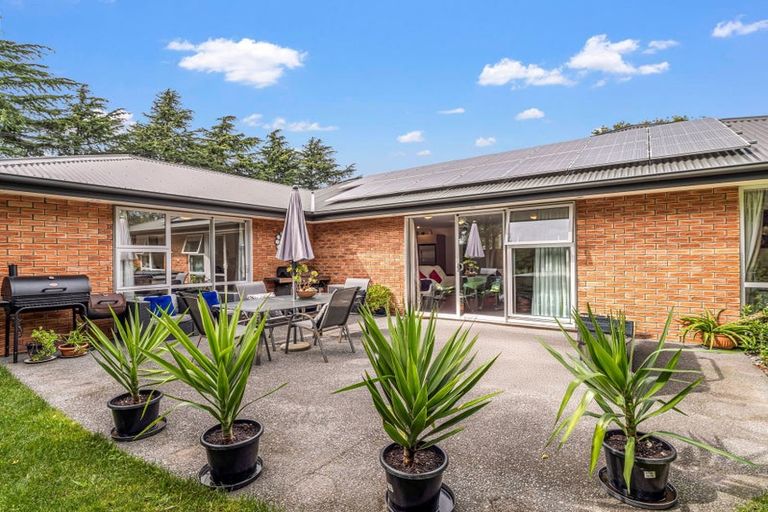 Photo of property in 10 Russell Street, Darfield, 7510