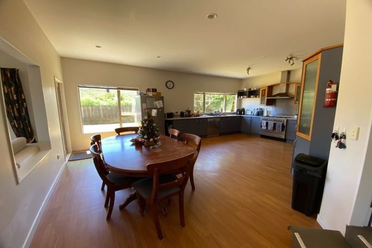 Photo of property in 24 Jordan Street, Island Bay, Wellington, 6023