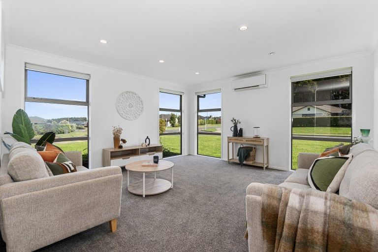 Photo of property in 63 Wairau Drive, Tikipunga, Whangarei, 0112