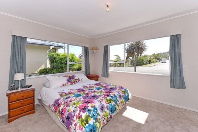 Photo of property in 38 Marsden Road, Stoke, Nelson, 7011