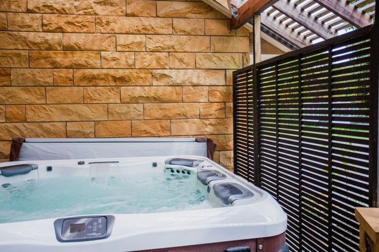 Photo of property in 348 Lake View Drive, Karapiro, Cambridge, 3494