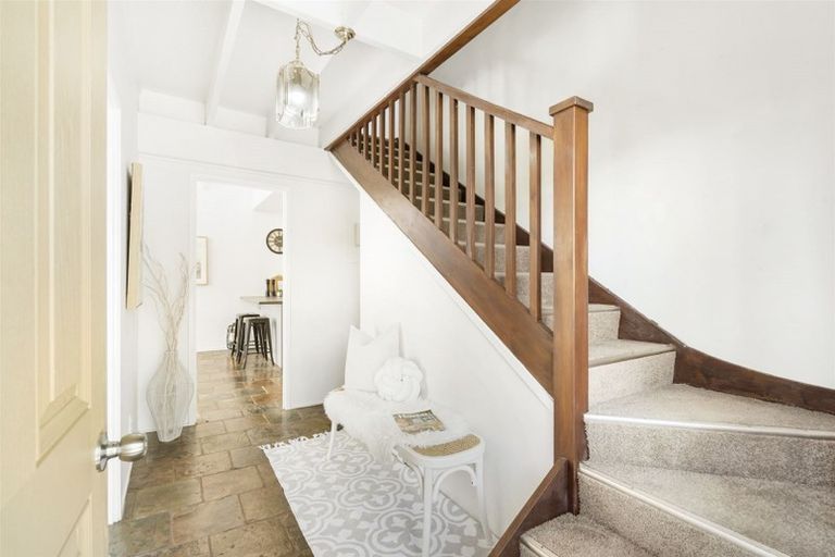 Photo of property in 1/49 Park Rise, Campbells Bay, Auckland, 0630