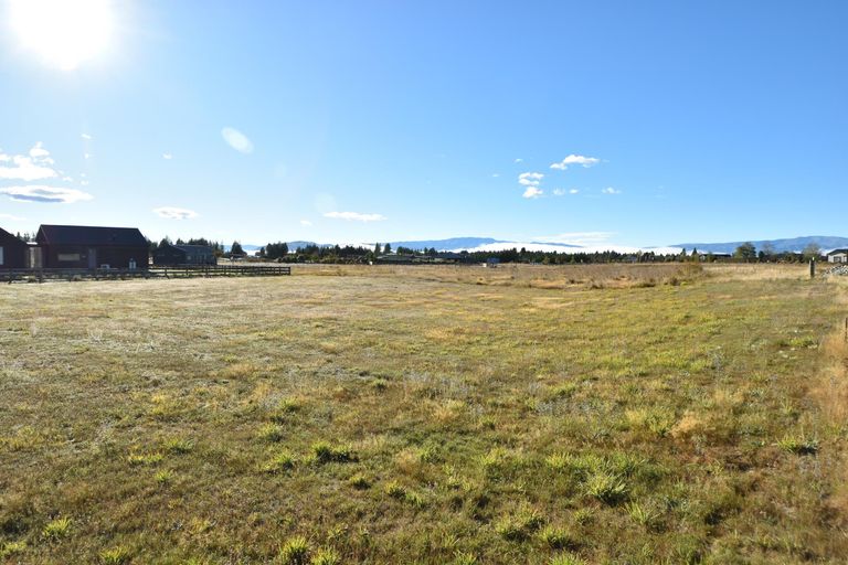 Photo of property in 5 Tussock Crescent, Twizel, 7901