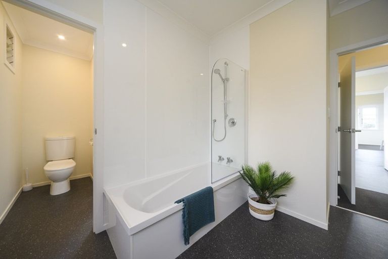 Photo of property in 175 College Street, Awapuni, Palmerston North, 4412
