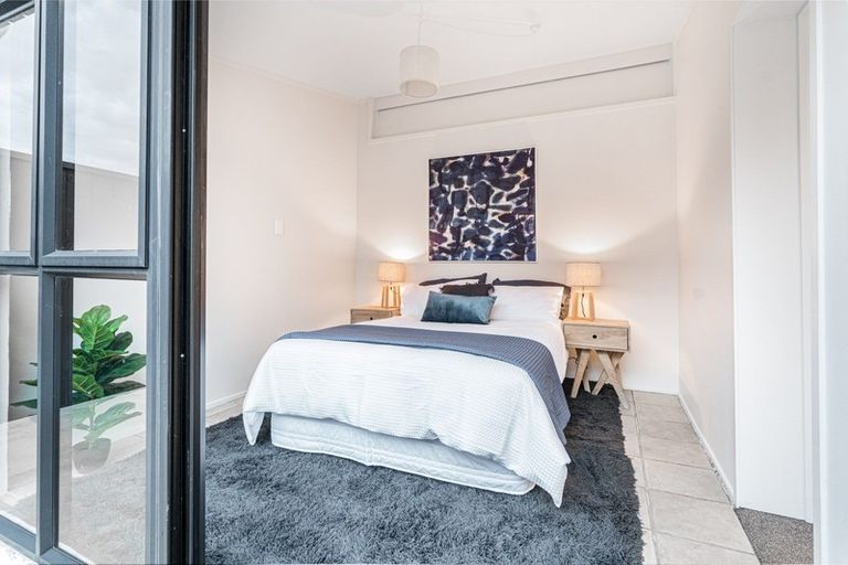 Photo of property in 4/5 Patterson Street, Sandringham, Auckland, 1041