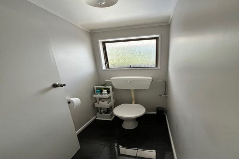 Photo of property in 4 Dove Place, Westbrook, Palmerston North, 4412