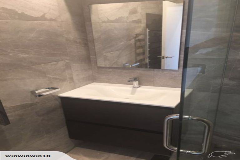 Photo of property in 1014 Great North Road, Point Chevalier, Auckland, 1022