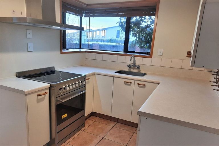 Photo of property in 1/112 Saint Albans Street, St Albans, Christchurch, 8014