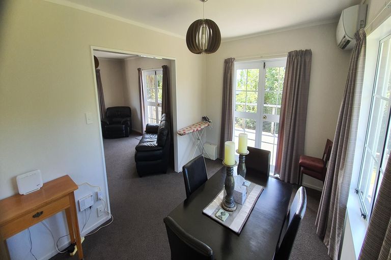 Photo of property in 155 Summerhill Drive, Fitzherbert, Palmerston North, 4410