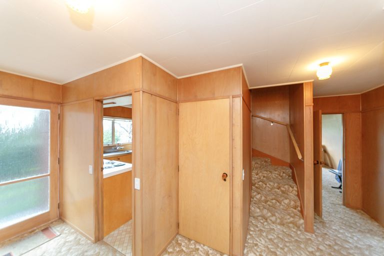 Photo of property in 14 Peter Hall Drive, Kelvin Grove, Palmerston North, 4414