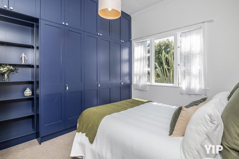 Photo of property in 19 Woodland Road, Johnsonville, Wellington, 6037