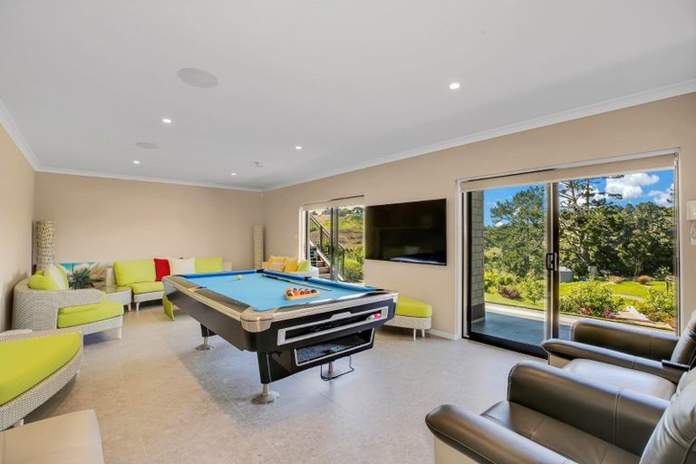 Photo of property in 236 Whitford Road, Shamrock Park, Howick, 2571