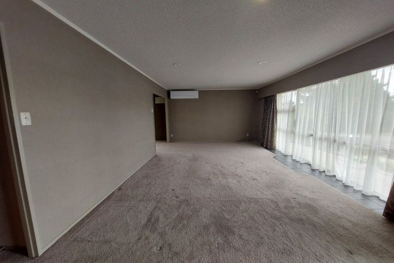 Photo of property in 22 Splitt Avenue, Glenview, Hamilton, 3206