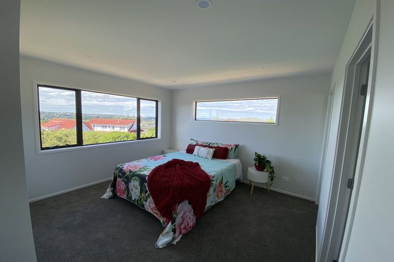 Photo of property in 1 Eric Gifford Drive, Ranui, Auckland, 0612
