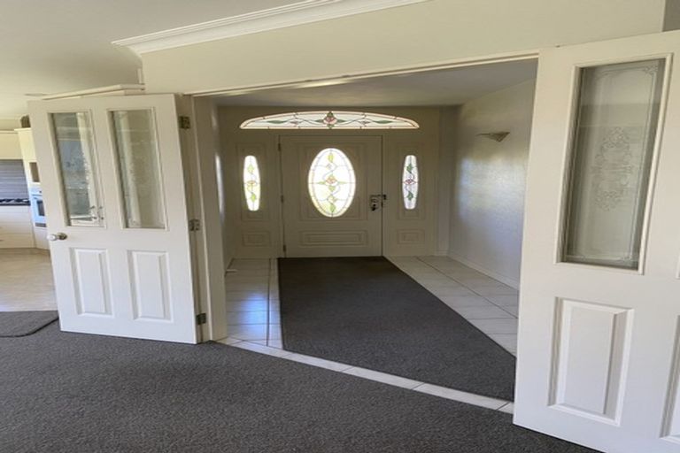 Photo of property in 28 Montana Drive, Pyes Pa, Tauranga, 3112