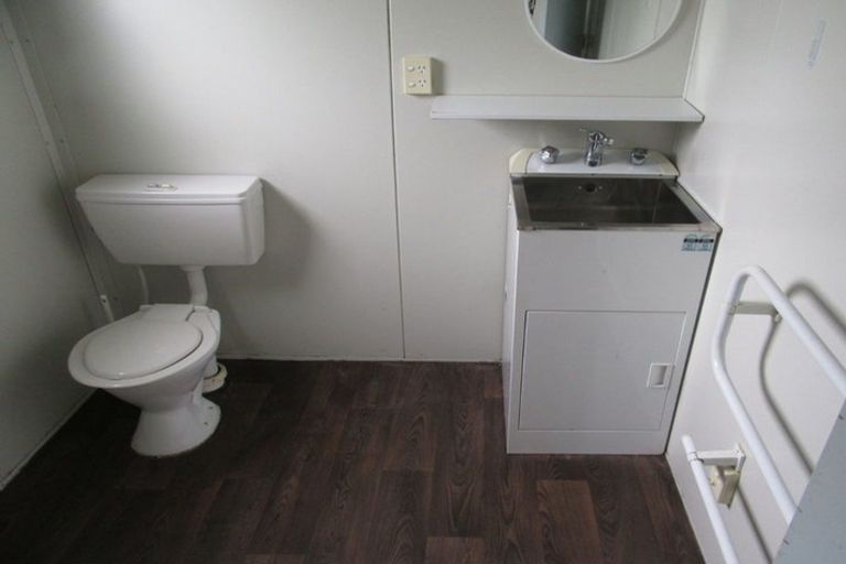 Photo of property in 3 Milnebank Street, Upper Riccarton, Christchurch, 8041