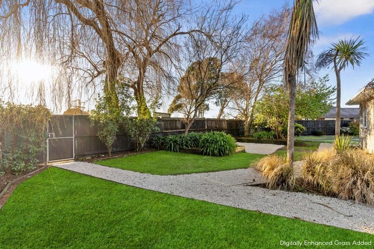 Photo of property in 58b Cottonwood Street, Parklands, Christchurch, 8083