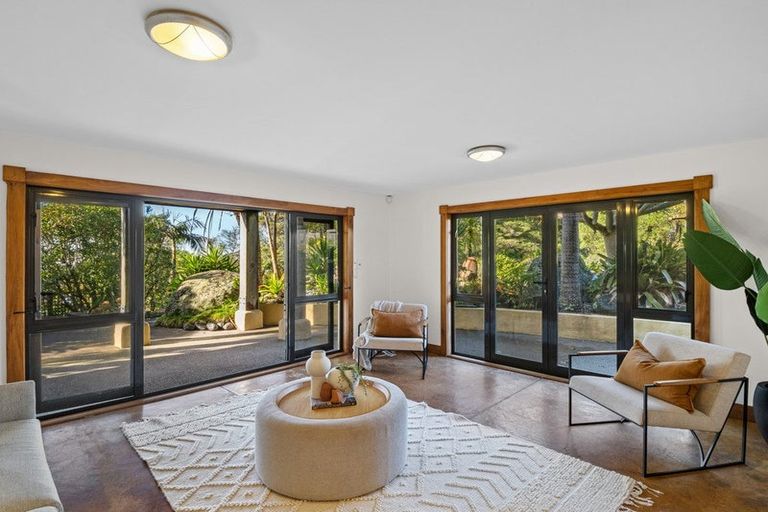 Photo of property in 38 Bellbird Rise, Murrays Bay, Auckland, 0630