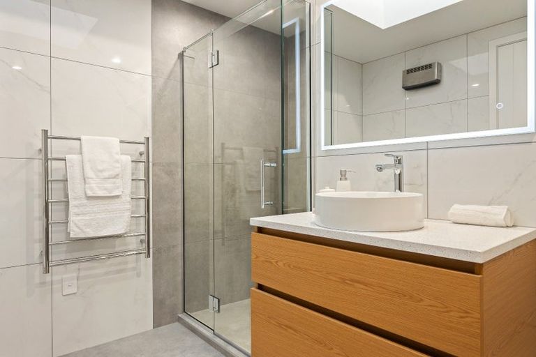 Photo of property in 44c Kilmarnock Street, Riccarton, Christchurch, 8011