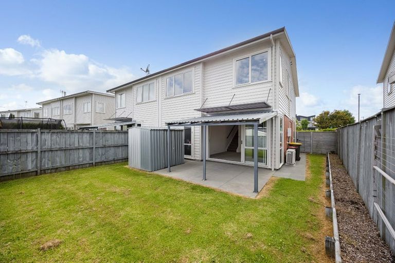 Photo of property in 39 Whenuapai Drive, Whenuapai, Auckland, 0618