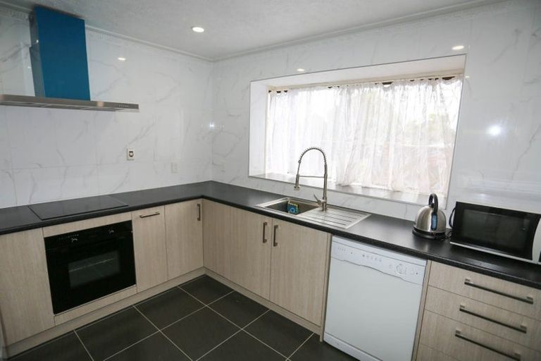 Photo of property in 264 Yaldhurst Road, Avonhead, Christchurch, 8042