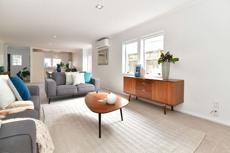 Photo of property in 121 Parkview Drive, Gulf Harbour, Whangaparaoa, 0930