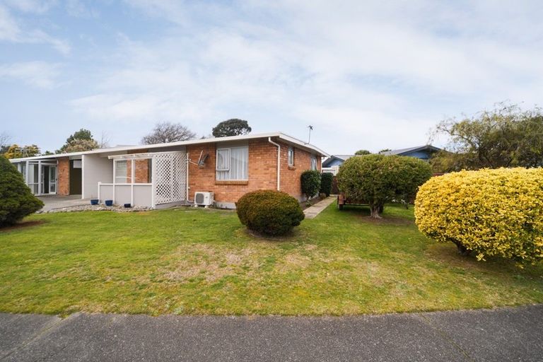 Photo of property in 73 Fairview Avenue, Feilding, 4702