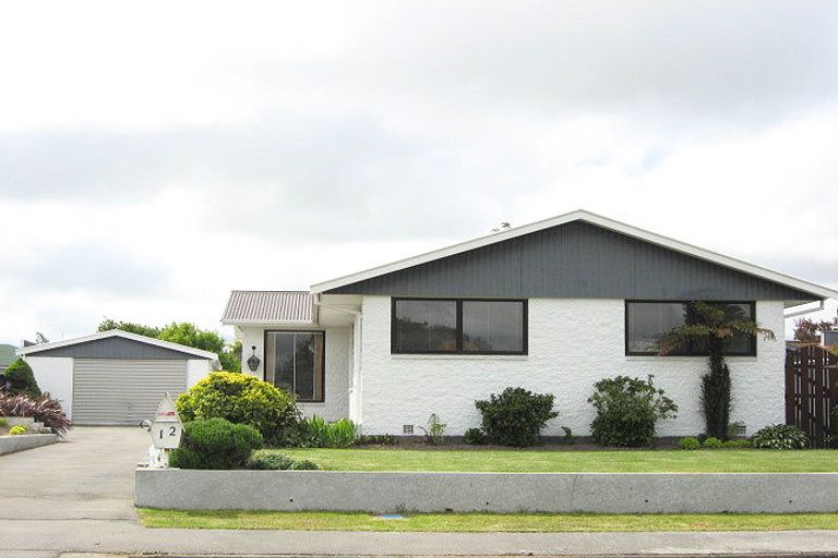 Photo of property in 12 Palmer Street, Rangiora, 7400