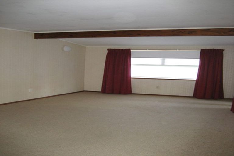 Photo of property in 17 Greenock Road, Ranui, Auckland, 0612