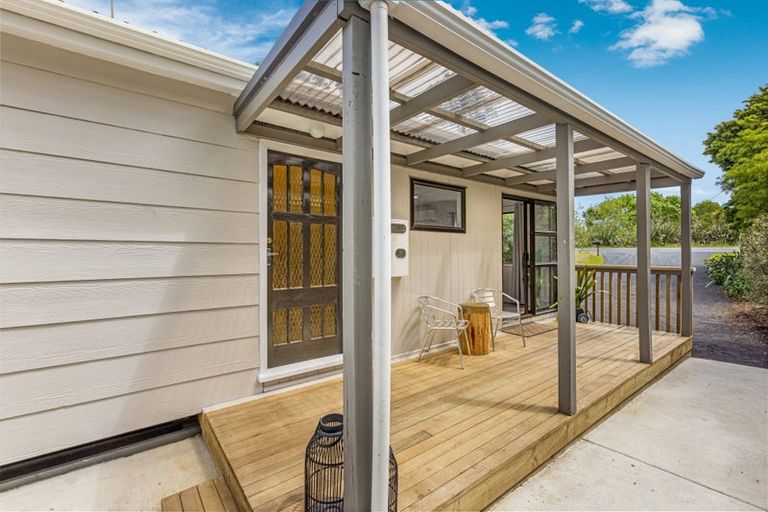 Photo of property in 269 Waiuku Otaua Road, Waiuku, 2682