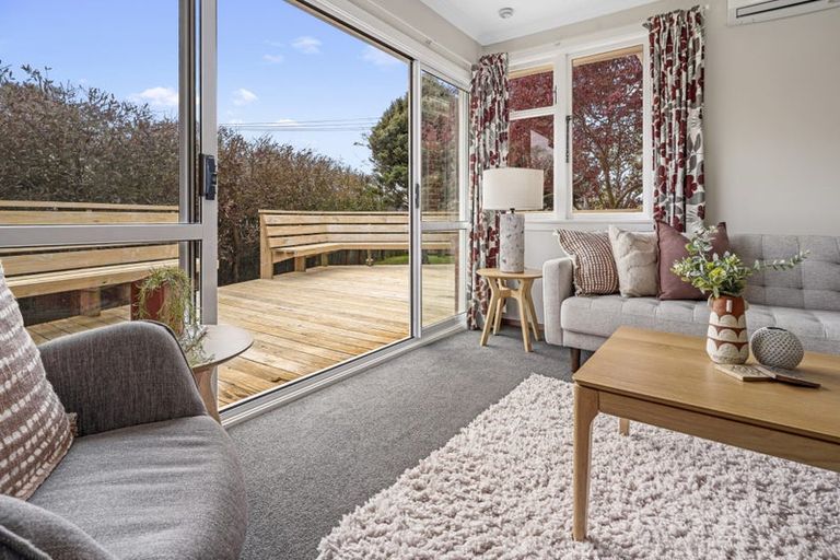 Photo of property in 19 Flay Crescent, Burnside, Christchurch, 8053