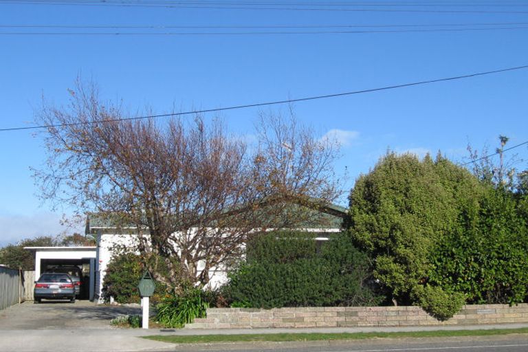 Photo of property in 153 Tasman Road, Otaki, 5512