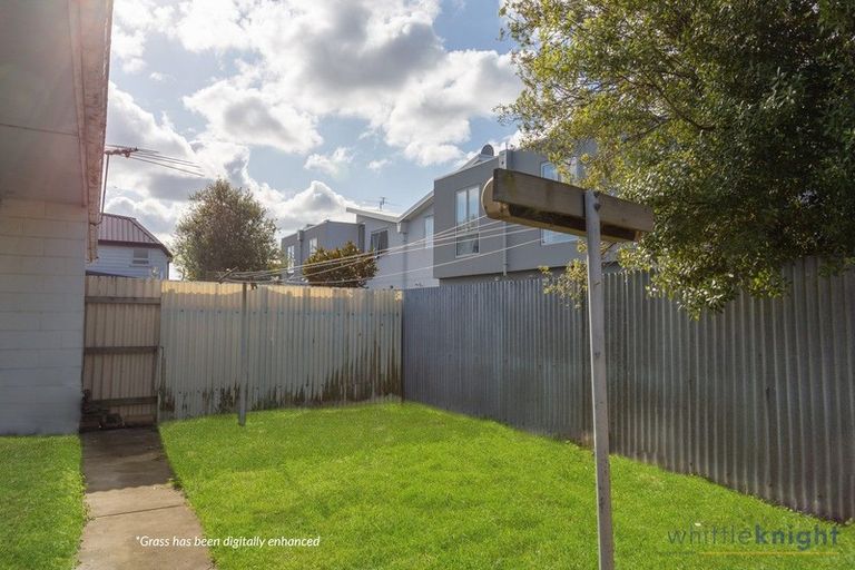 Photo of property in 3/32 Lyndon Street, Riccarton, Christchurch, 8041