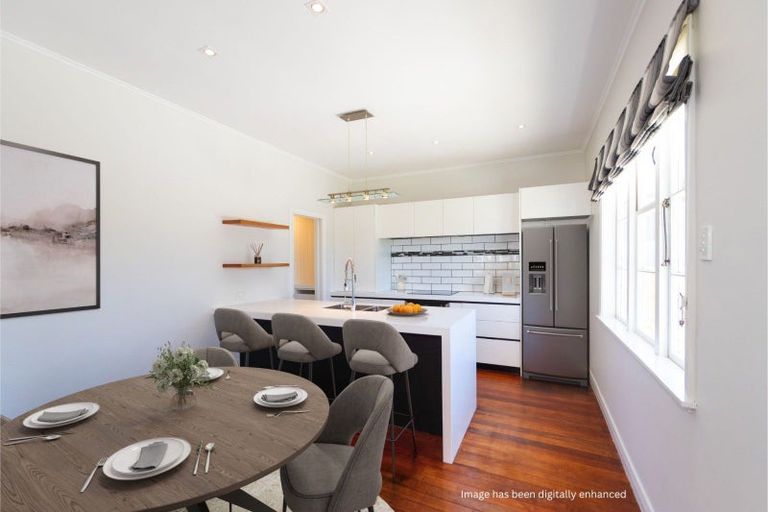 Photo of property in 35 Nuffield Avenue, Marewa, Napier, 4110