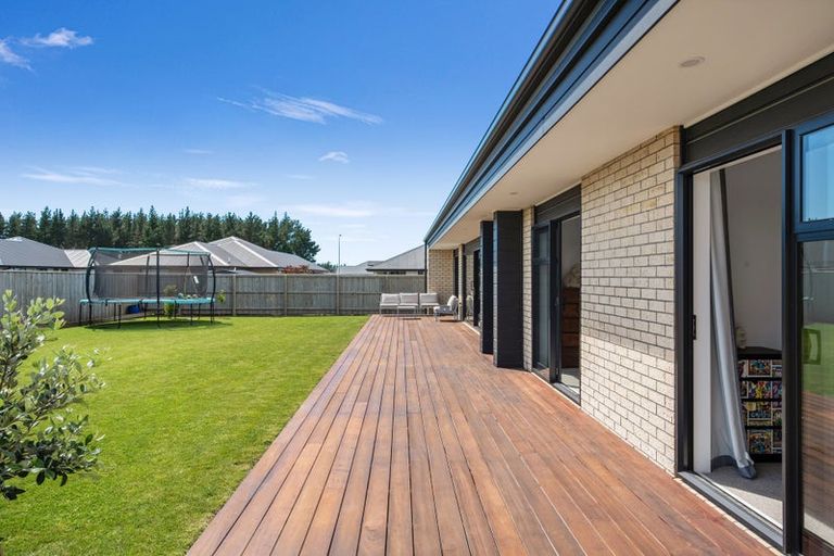 Photo of property in 5b Greenwood Place, Amberley, 7410