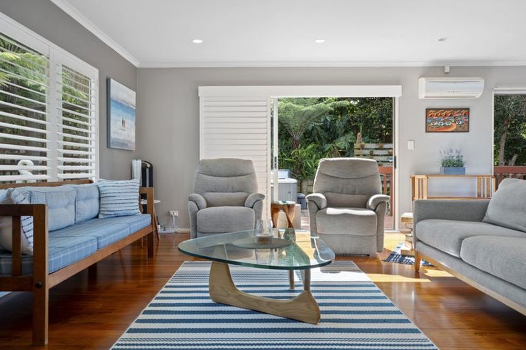 Photo of property in 12a Danbury Drive, Torbay, Auckland, 0630