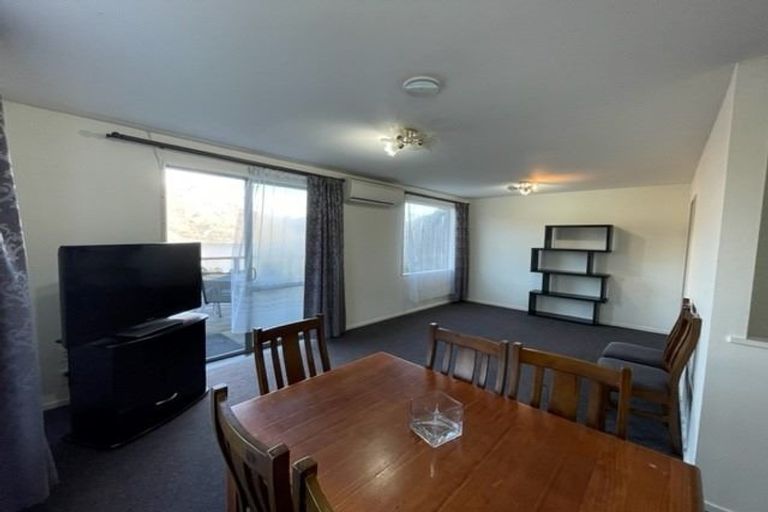 Photo of property in 10a Dart Place, Fernhill, Queenstown, 9300