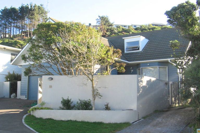 Photo of property in 18 Truscott Avenue, Johnsonville, Wellington, 6037