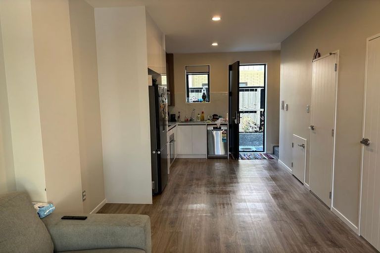 Photo of property in 3/88 Gloria Avenue, Te Atatu Peninsula, Auckland, 0610